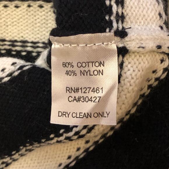 Wildfox Black and White Distressed Striped Pullover Sweater Size Small - Picture 10 of 11